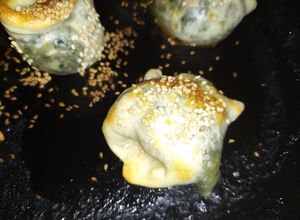 Una foto de Knishes poco ortodoxos