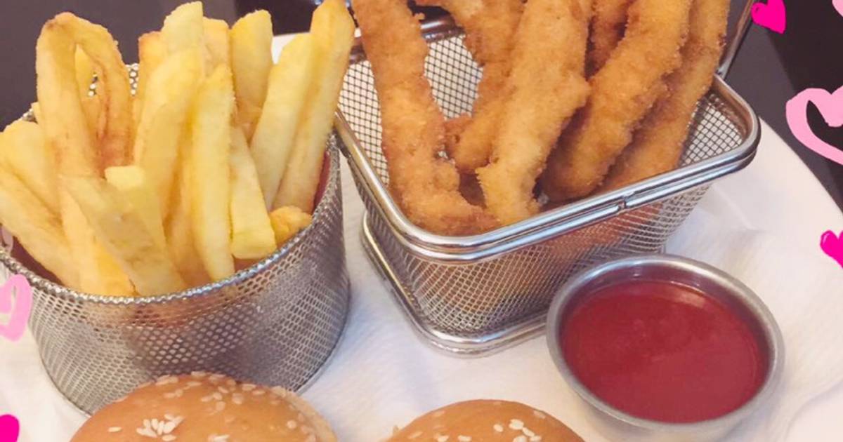 Chicken Strips with fries Recipe by Samia Aijazz Cookpad