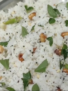தேங்காய் சாதம் (Thenkaai satham recipe in tamil) செய்முறை முக்கிய புகைப்படம்