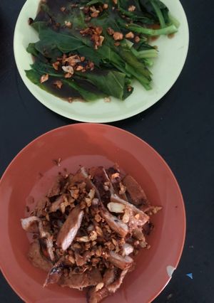รูปของ คะน้ากรอบหมูทอดair flyer