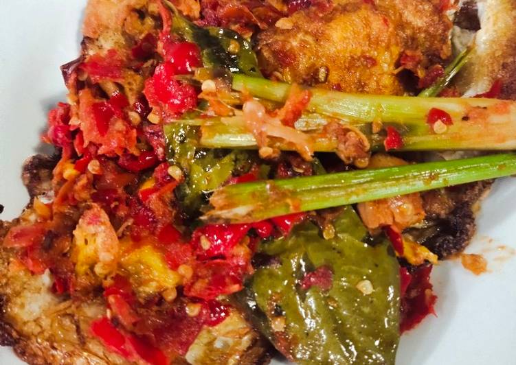 Resep Telor ceplok balado yang Lezat