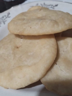 Una foto de (KETO) TORTAS FRITAS CON LEVADURA ❤️