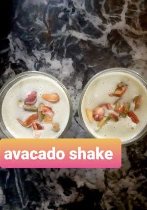 A picture of Avocado milk shake.