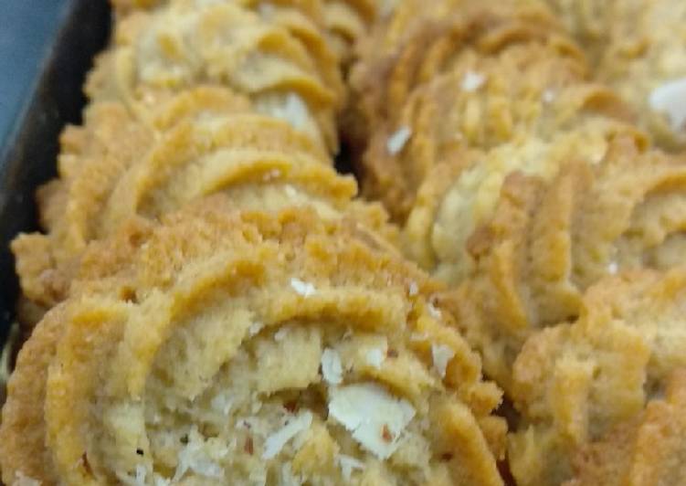 Recipe of Favorite Wheat flour cookies (Atta cookies)
