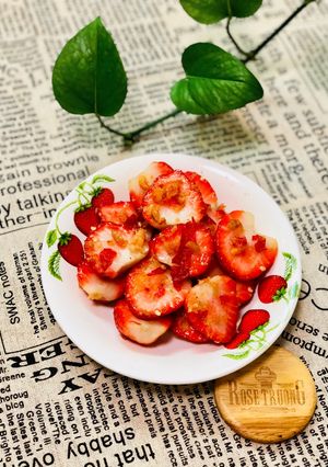 Hình của món Dâu Tây Lắc.