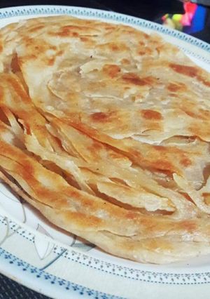 A picture of Crispy pratha.