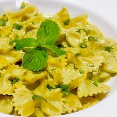 Farfalle in Cilantro and Mint Cream A picture of Farfalle in Cilantro and Mint Cream.