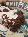 Brownies cheesecake con frambuesas keto