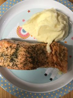 Una foto de Salmón a la mostaza con Lékué