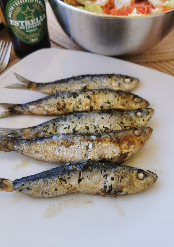 Una foto de Sardinas en olla gm h 🐟