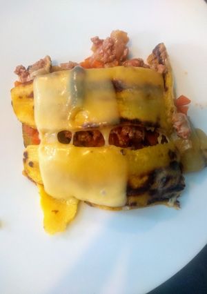 Una foto de Lasaña de plátano macho🍌