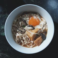 A picture of Chinese Noodle Soup.