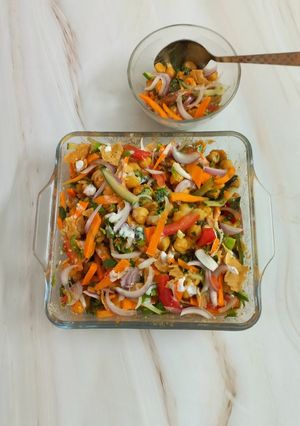 A picture of Chickpeas Chaat.