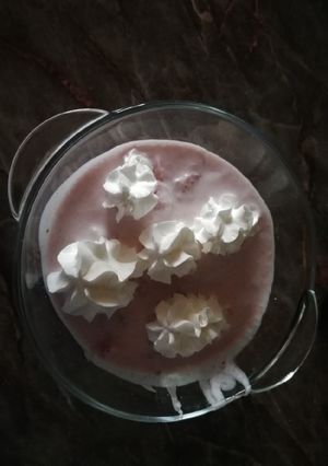 Szuper gyors hideg eper 🍓 leves, forró nyári napokra recept fotója