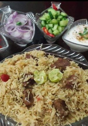 A picture of Punjabi Yakhni Pulao.