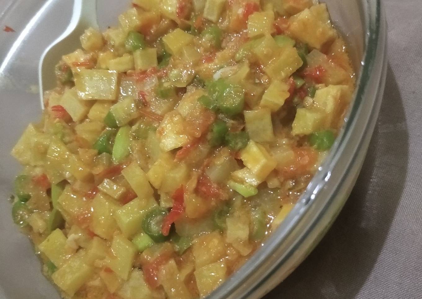 Sambal goreng kentang buncis pete