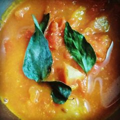 A picture of Khatti meethi tomato chutney.