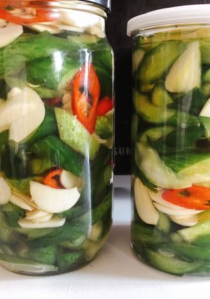 Hình của món Dưa leo muối chua- pickled cucumber 🥒.