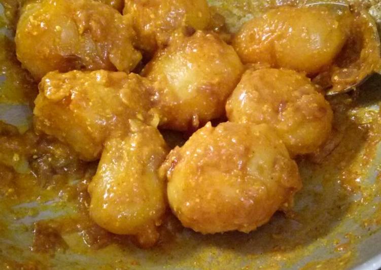 Easiest Way to Make Any-night-of-the-week Dum aloo