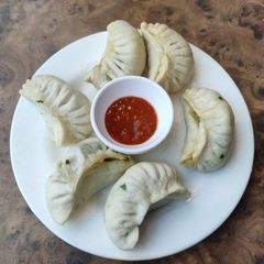 A picture of Veg momo.