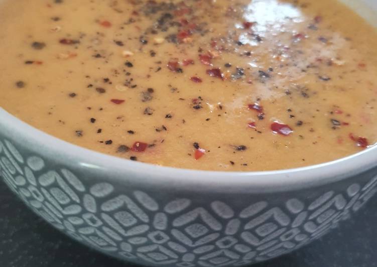 Recipe of Homemade Spicy Butternut Squash Soup