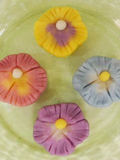 A picture of Small Nerikiri Wagashi: "Pansy".