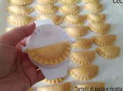 Una foto di tortelli di ricotta