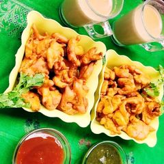 A picture of Pyaz ke pakode.
