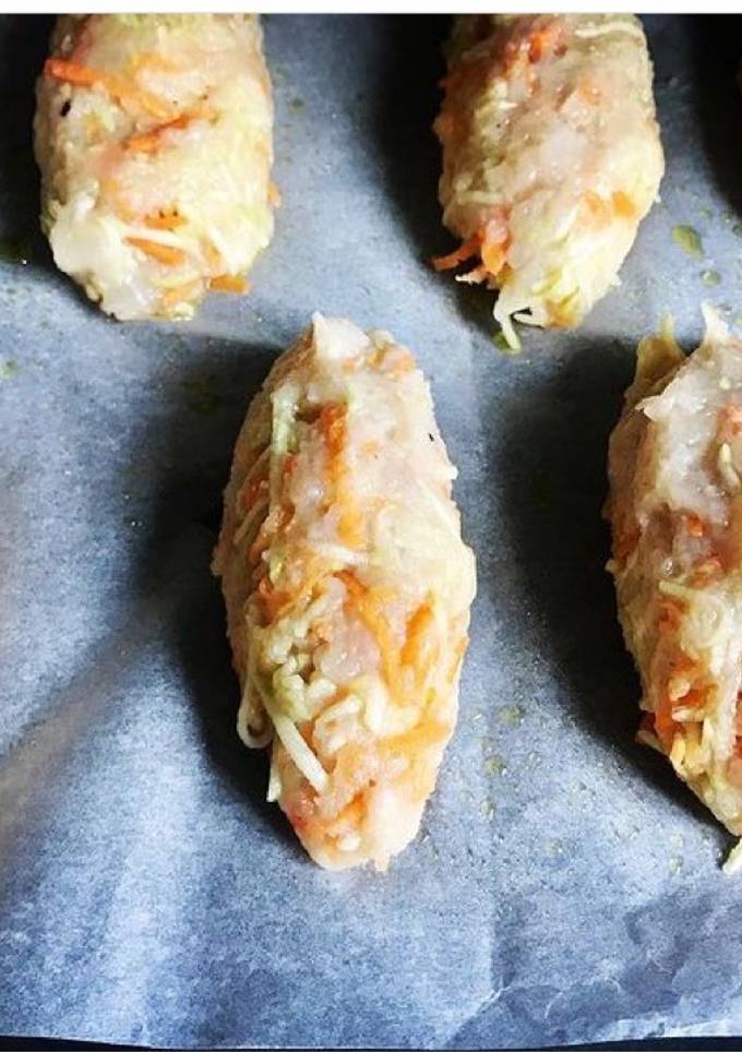 Печені курячі котлетки з кабачком