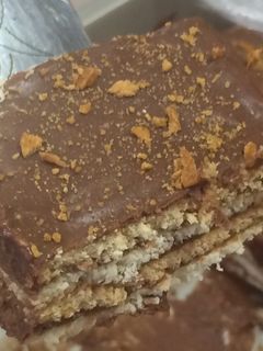 Una foto de Tarta de galleta y chocolate con leche