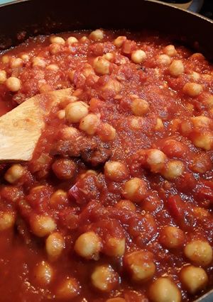 A picture of Chick pea Shaushuka.
