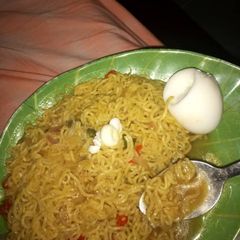 A picture of Indomie with egg.