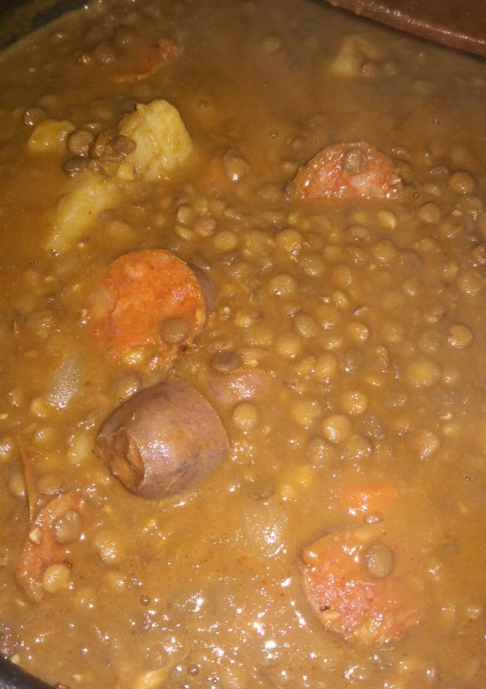 Una foto de Lentejas con chorizo ibérico 🍲