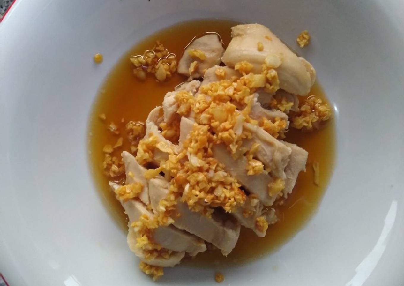Ayam rebus bawang putih / phak cam kai