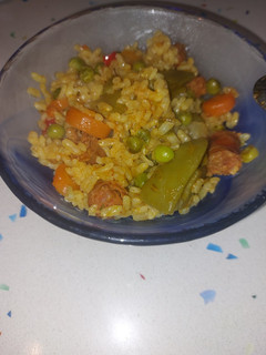 Una foto de Arroz con verduras (y chistorras)