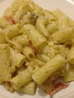 A picture of Pipe pasta with cheese,mushroom & garlic sauce.