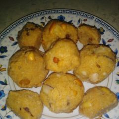 A picture of Suji ki tikkian.
