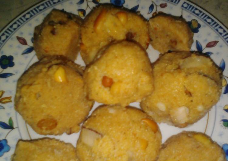 Recipe of Blends Suji ki tikkian
