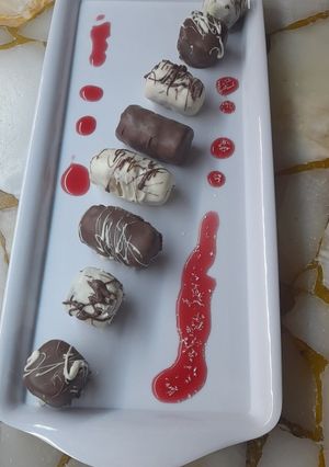 Una foto de Trufas con dos rellenos, fácil, rápidas y super riquísimas