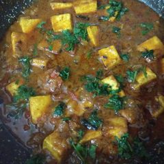 A picture of Paneer masala.