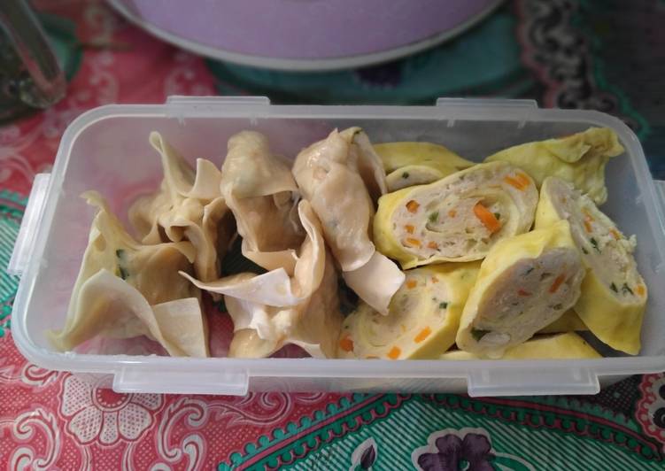 Bagaimana Memasak Rolade dan Pangsit Ayam Sayur Anti Gagal