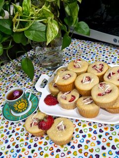 عکسی از دستور کاپ کیک توت فرنگی🍓