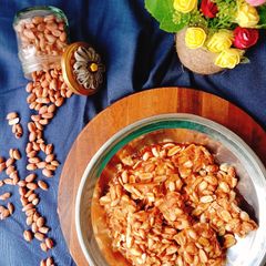 A picture of Peanut Chikki.