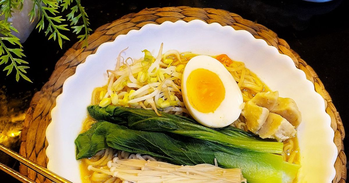 Mie Ramen Kuah Curry