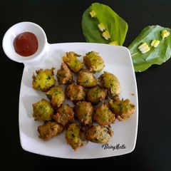 Corn-Spinach Pakoras A picture of Corn-Spinach Pakoras.