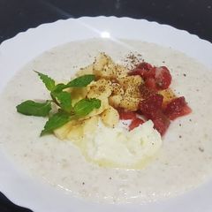 A picture of Fruity Porridge.