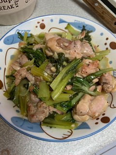 檸檬青江菜炒雞腿 的食譜成品照片
