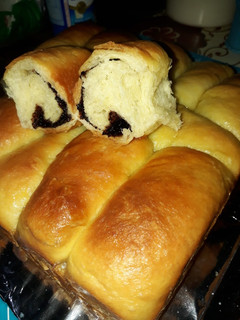 Foto resep Roti Sobek Isi Meses Cokelat (Water Roux)