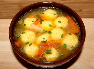 Sajtgombóc leves recept fotója