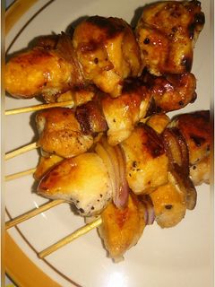 A picture of Sate Ayam--Chicken Satay (Without the Peanut Sauce).